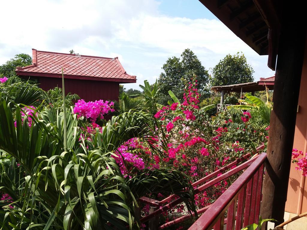 Khmer House Bungalow Hotel Kep Exterior foto